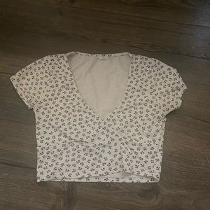 COTTON ON V-NECK CROSS CROP TOP